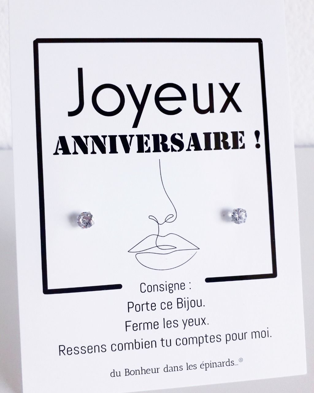 CARTE JOYEUX ANNIVERSAIRE + 1 PAIRE DE BOUCLES D'OREILLES ZIRCON - A10