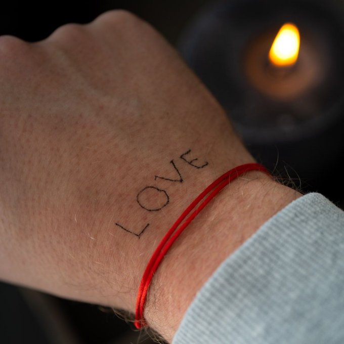 CARTE TU ES LE FIL ROUGE DE MA VIE + 2 BRACELETS - R01 